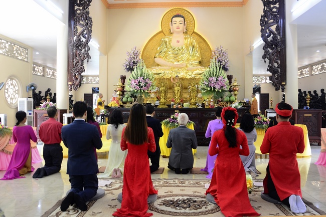 Buddhist Wedding Ceremony