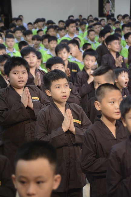 Lễ quy y Tam Bảo cho các bé thiếu nhi