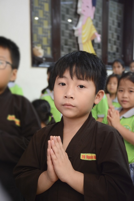 Lễ quy y Tam Bảo cho các bé thiếu nhi