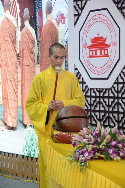 Lễ quy y Tam Bảo cho các bé thiếu nhi