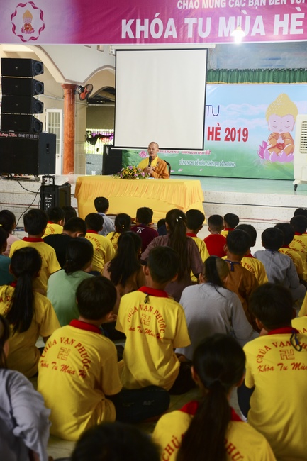 Nói chuyện Khóa Tu Mùa Hè chùa Vạn Phước, Cà Mau