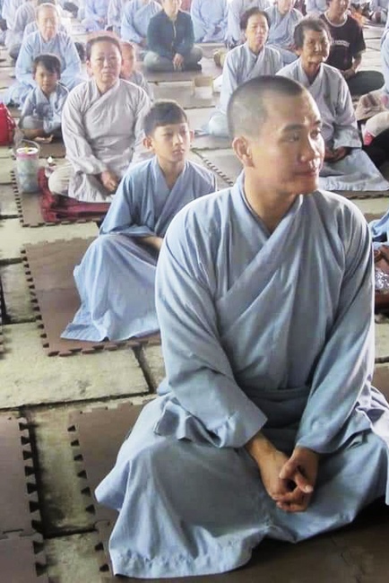 One-Day Retreat Reciting the Buddha's name at Hoang Phap Pagoda in Cambodia