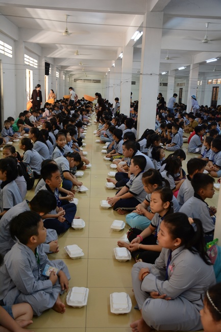 The 16th “Kids Playground Program”