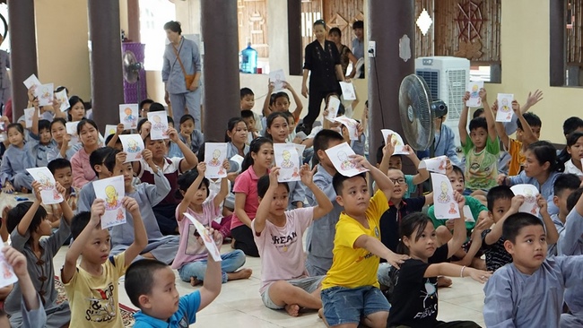 The activities at Hoa Phuc Pagoda
