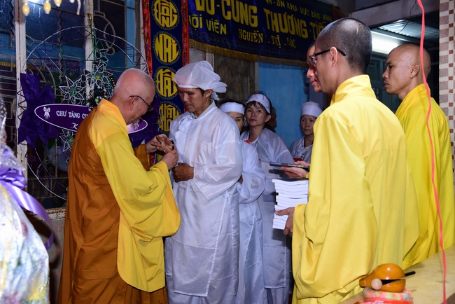 Praying for the rebirth in Long Khanh