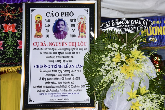 Praying for the rebirth in Long Khanh