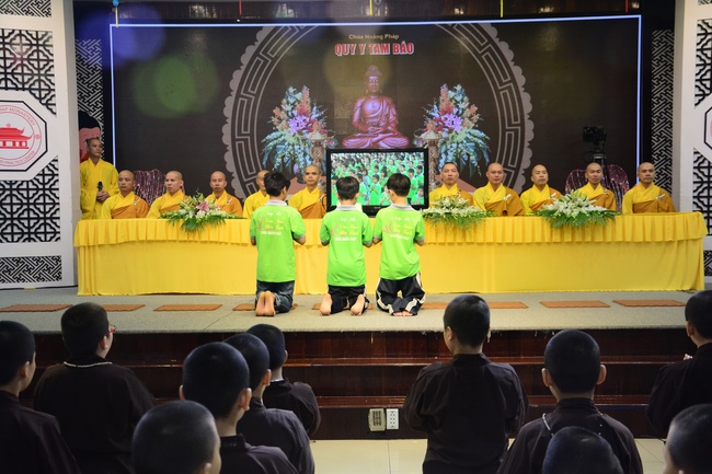 The 2nd Children Summer Course Taking Refuge to the Triple Gems