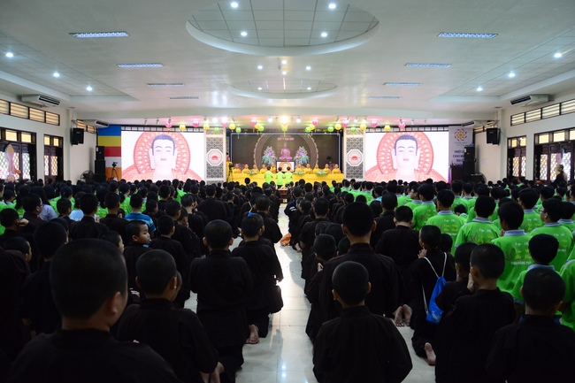 The 2nd Children Summer Course Taking Refuge to the Triple Gems