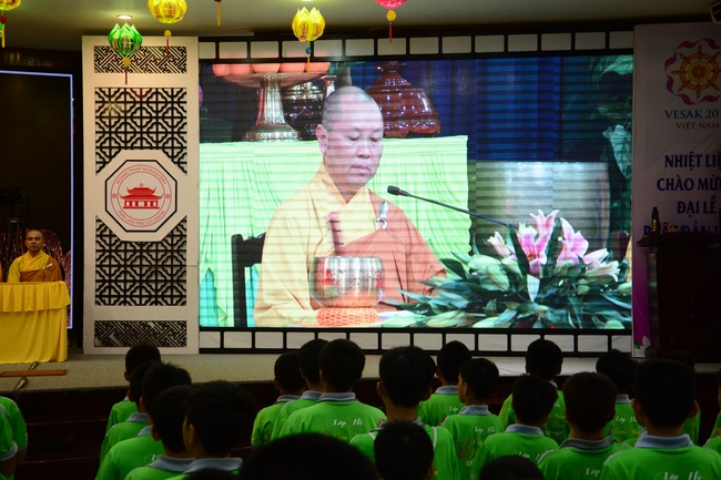 The 2nd Children Summer Course Taking Refuge to the Triple Gems