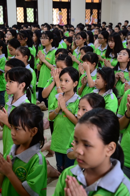 The 2nd Children Summer Course Taking Refuge to the Triple Gems