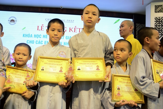 The Children Summer Course Ending Ceremony