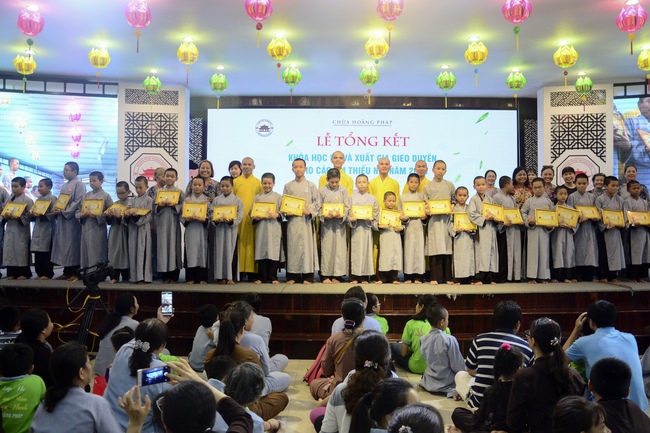 The Children Summer Course Ending Ceremony