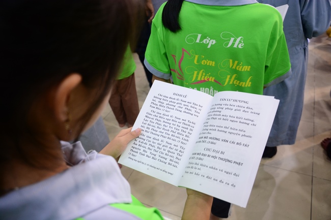 The Children Summer Course Ending Ceremony