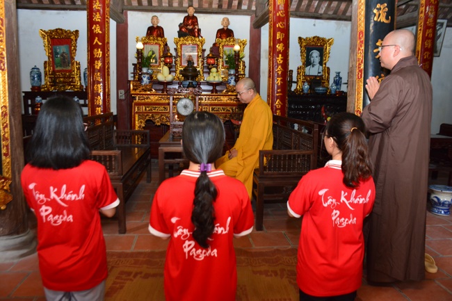 Ngày thứ hai KTMH chùa Tây Khánh