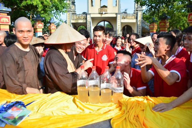 Ngày thứ hai KTMH chùa Tây Khánh