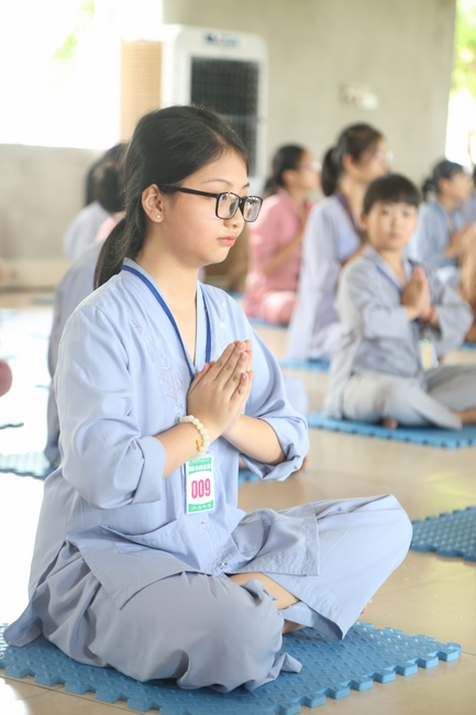 Beginning the Summer retreat at Dong Cao pagoda in Thanh Hoa