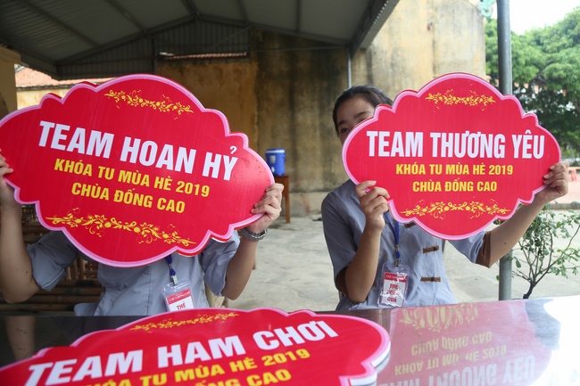 Beginning the Summer retreat at Dong Cao pagoda in Thanh Hoa