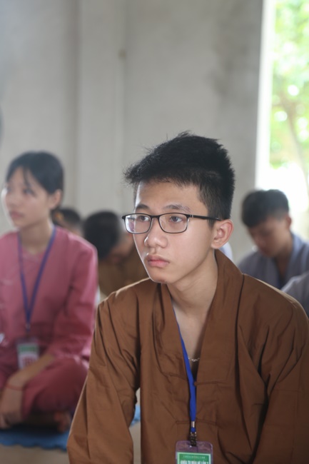 The second day of the summer retreat at Dong Cao pagoda