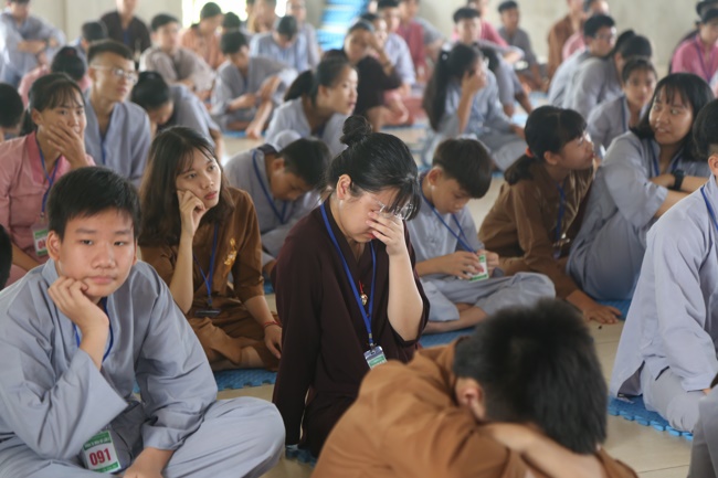 The second day of the summer retreat at Dong Cao pagoda