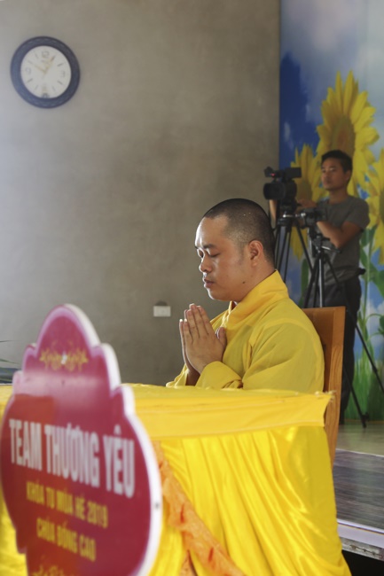 The second day of the summer retreat at Dong Cao pagoda