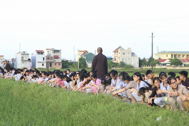 The third day of the summer retreat at Dong Cao pagoda