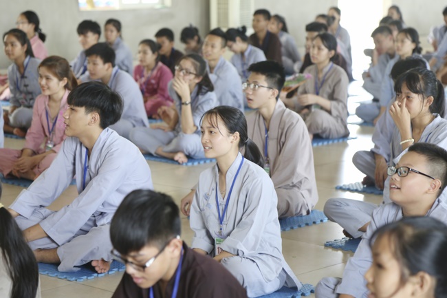 The third day of the summer retreat at Dong Cao pagoda