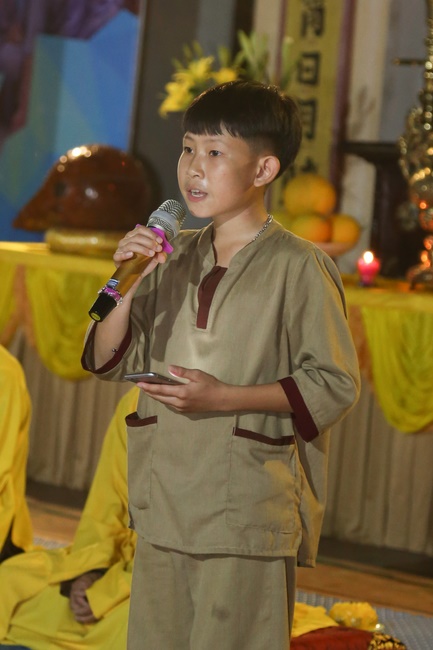 The fourth day of summer retreat at Dong Cao pagoda