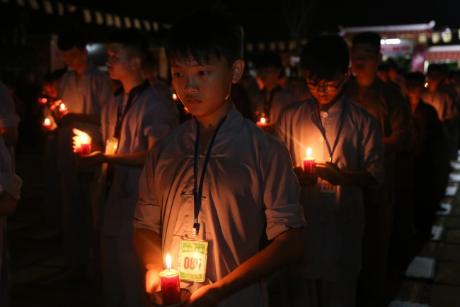 The fourth day of summer retreat at Dong Cao pagoda