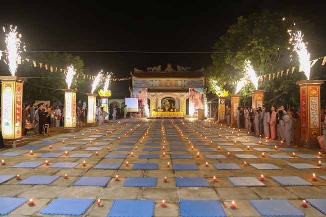 The fourth day of summer retreat at Dong Cao pagoda