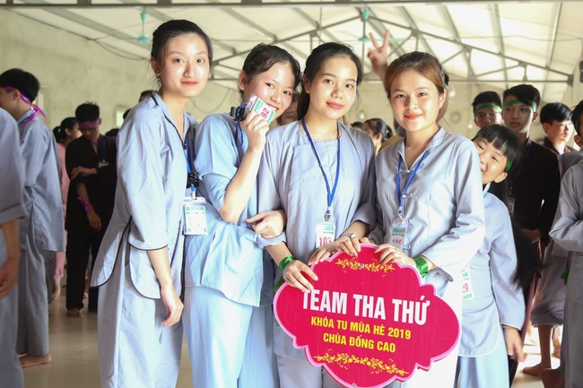 The fourth day of summer retreat at Dong Cao pagoda