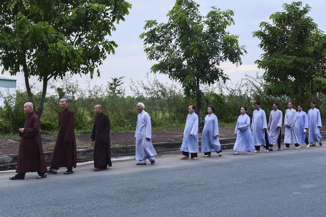 Cầu siêu và phóng sanh ở Củ Chi
