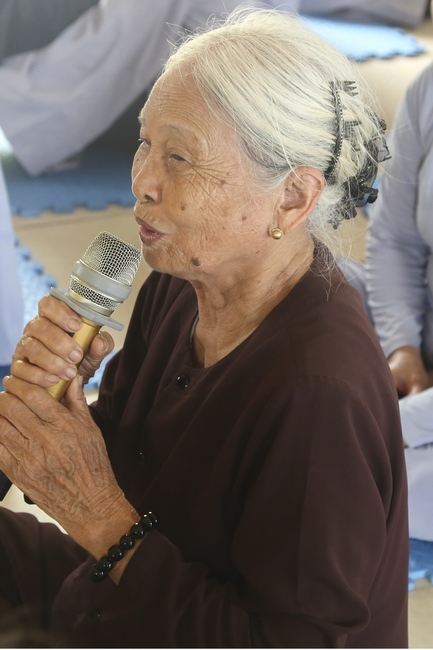 One-day Retreat - Ending the Playground “Sowing Lotus Seeds” at Dong Cao pagoda