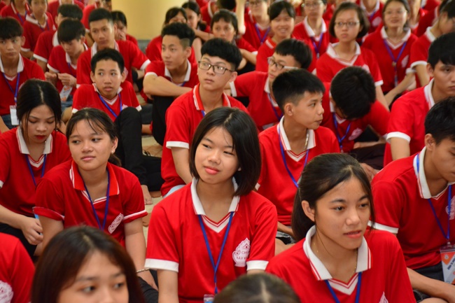 The fourth day at the Summer retreat of Tay Khanh Pagoda