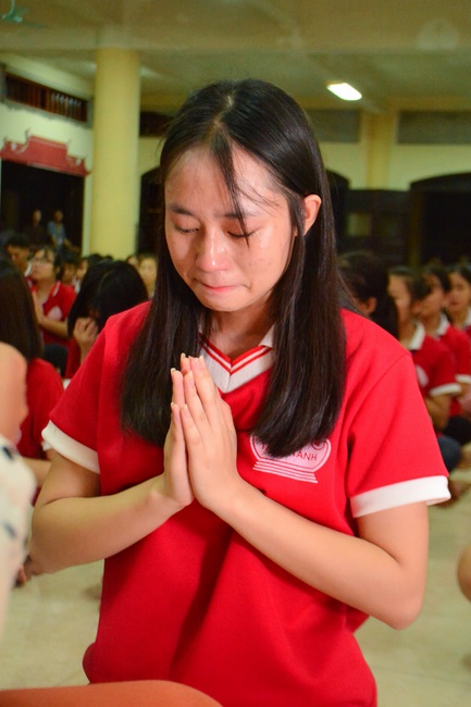 The fourth day at the Summer retreat of Tay Khanh Pagoda