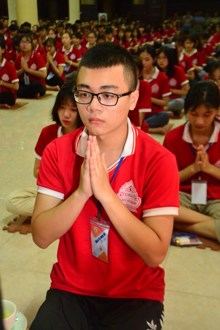 The fourth day at the Summer retreat of Tay Khanh Pagoda