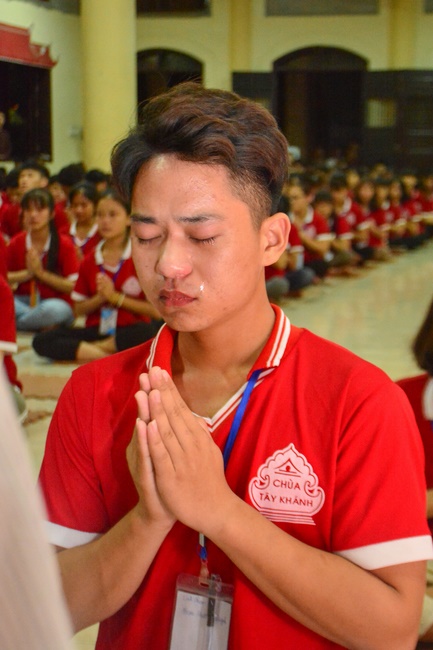 The fourth day at the Summer retreat of Tay Khanh Pagoda