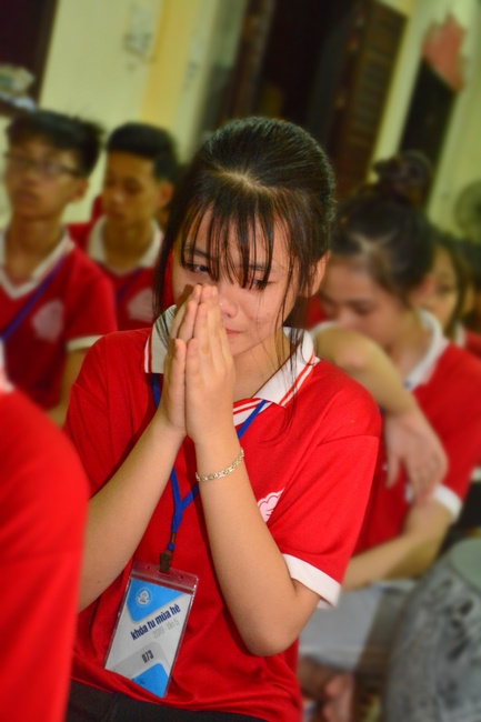 The fourth day at the Summer retreat of Tay Khanh Pagoda