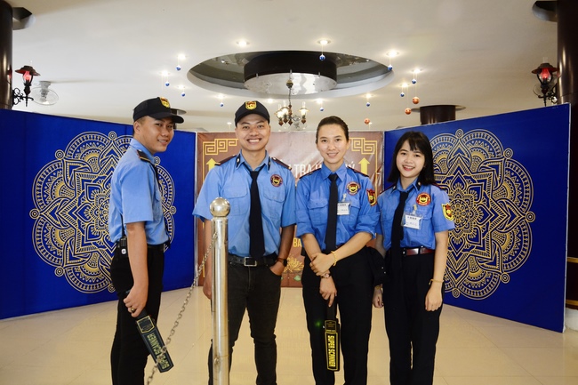 Open The 2019 Summer Retreat