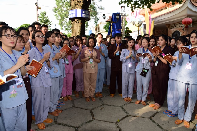 Phóng sanh tại Củ Chi và cầu siêu