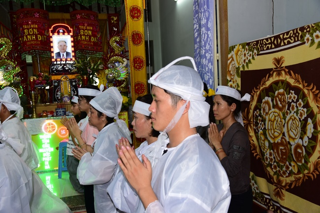 Phóng sanh tại Củ Chi và cầu siêu