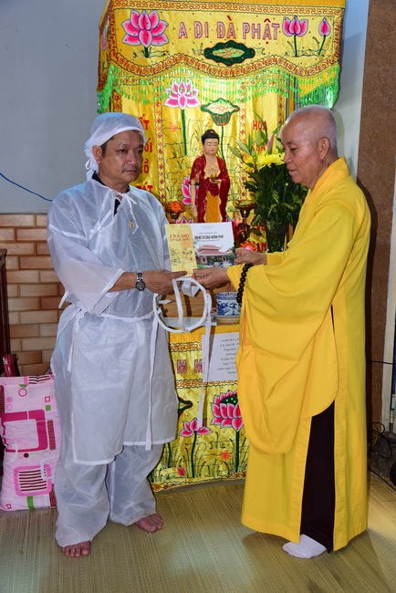 Phóng sanh tại Củ Chi và cầu siêu