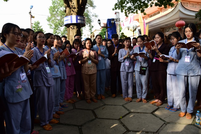 Phóng sanh tại Củ Chi và cầu siêu