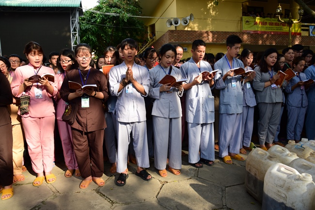 Phóng sanh tại Củ Chi và cầu siêu