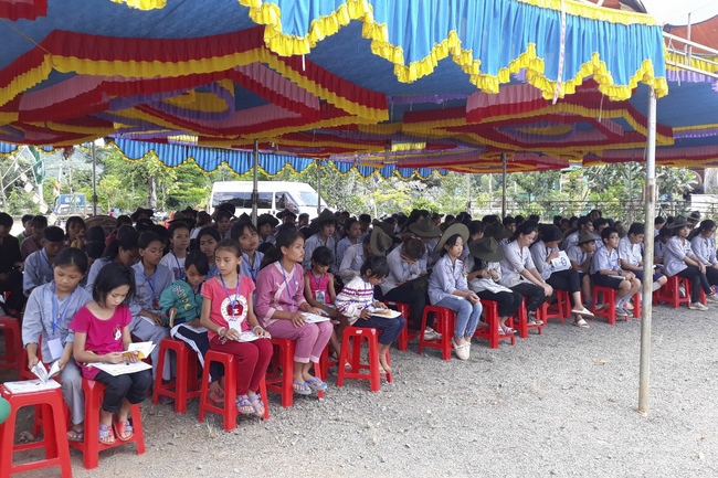 The Opening Ceremony of six-Harmony Camp of the Eighth time of Buddhist families in Binh Phuoc Province.