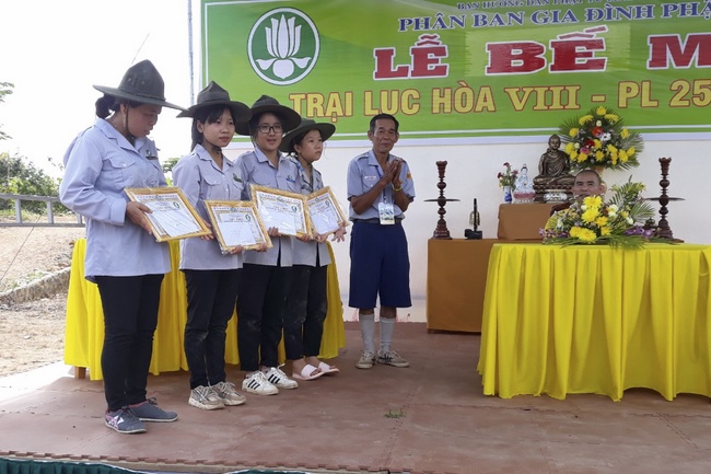 The Opening Ceremony of six-Harmony Camp of the Eighth time of Buddhist families in Binh Phuoc Province.