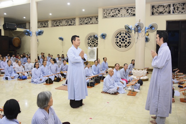 Buổi học oai nghi dành cho Phật tử khi đến chùa