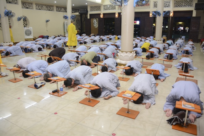 Buổi học oai nghi dành cho Phật tử khi đến chùa