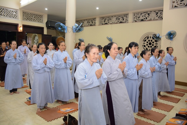 Buổi học oai nghi dành cho Phật tử khi đến chùa