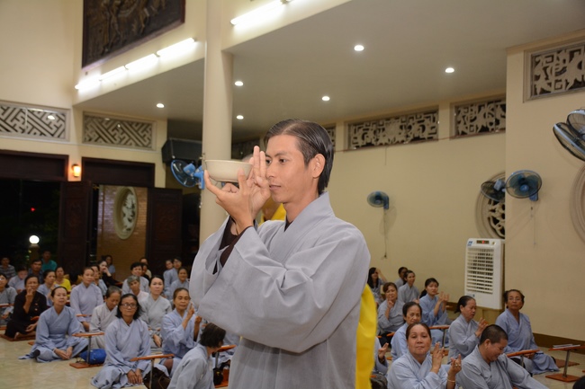 Buổi học oai nghi dành cho Phật tử khi đến chùa