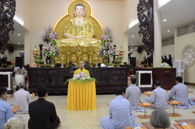 Buổi học oai nghi dành cho Phật tử khi đến chùa